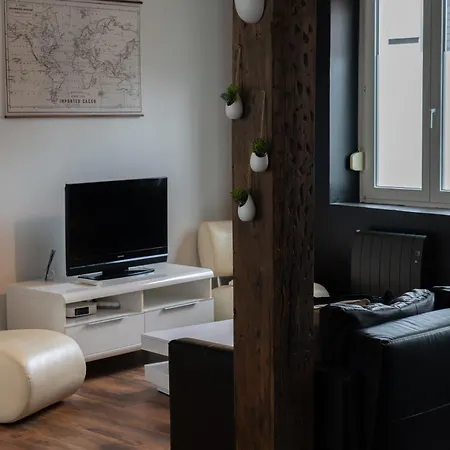 Apartment Le Petit Boulanger, Grand 70 M2, Garage Disponible