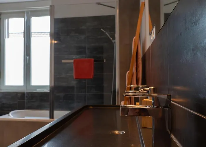 Le Petit Boulanger, Grand 70 M2, Garage Disponible 牟罗兹